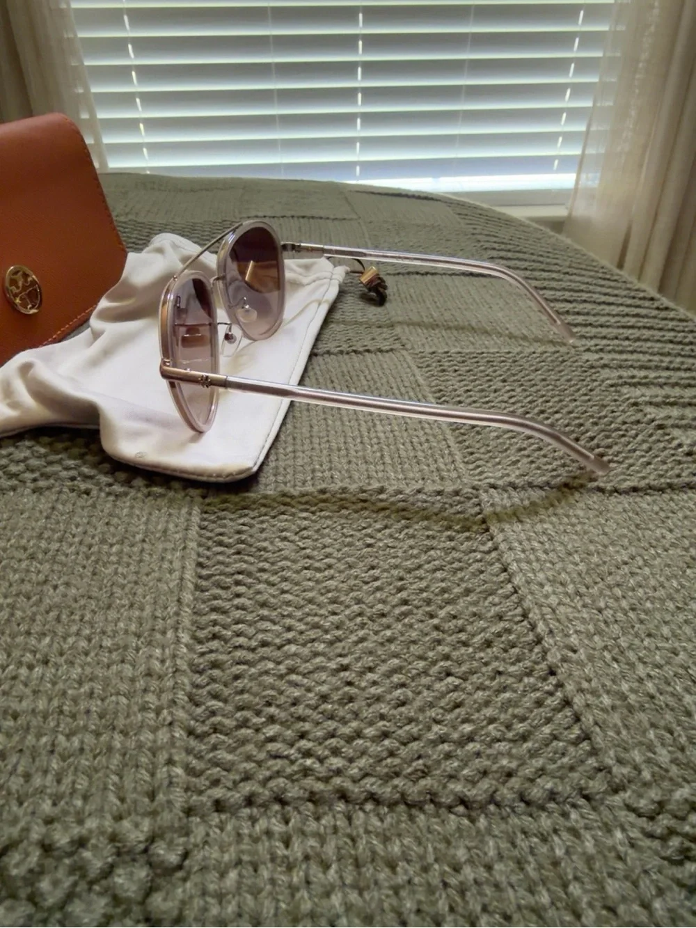 Tory Burch authentic tory